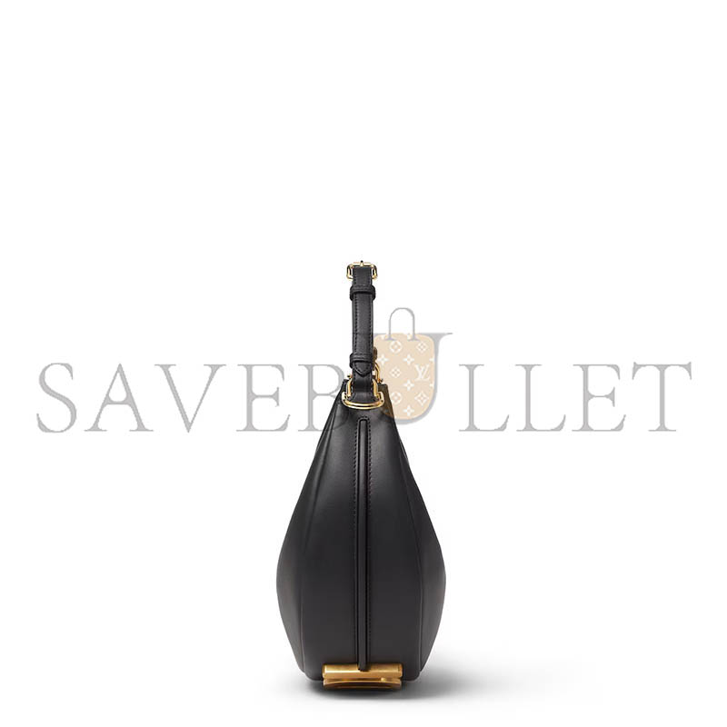 F**di graphy small 8br798a5dyf1hej (29*24.5*10cm)